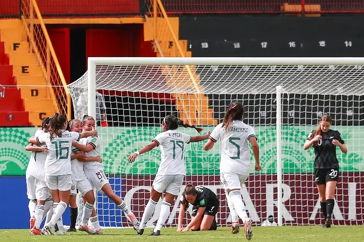 Tri Sub-20 debuta con empate en el Mundial Femenil