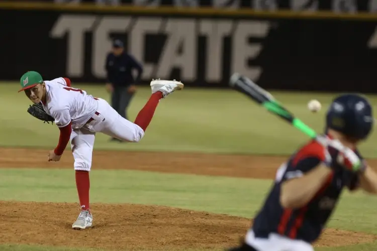 Veracruzano brilla en triunfo de México en Mundial de Béisbol 