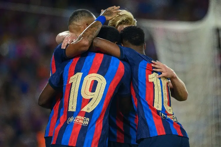 Barcelona humilla al Viktoria Plzen en Champions