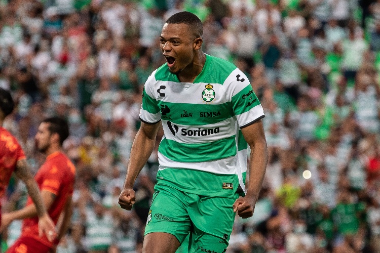 Santos se encamina a la liguilla con triunfo ante FC Juárez