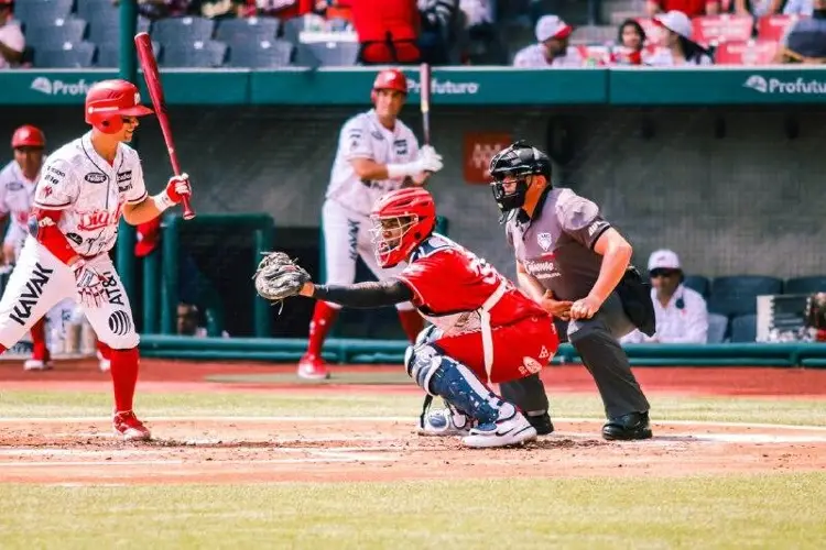 El Águila tropieza con los Diablos