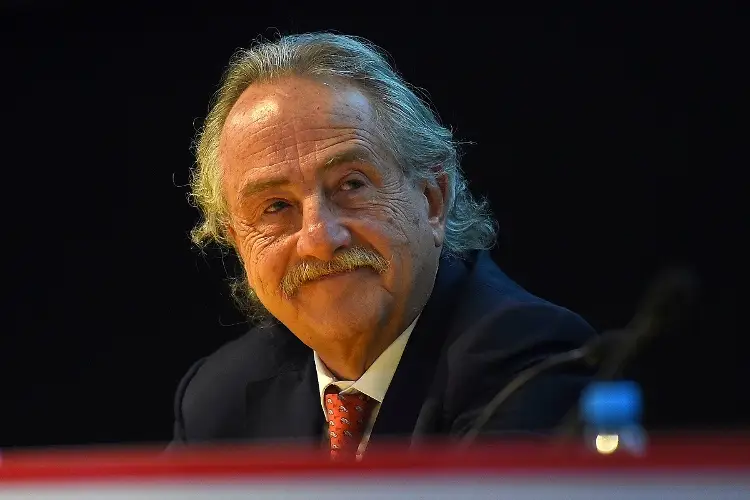 Néstor de la Torre: Decio de María se iba de fiesta con los Seleccionados