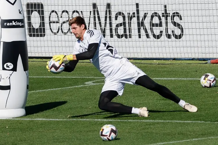 Courtois casi listo para regresar con el Madrid