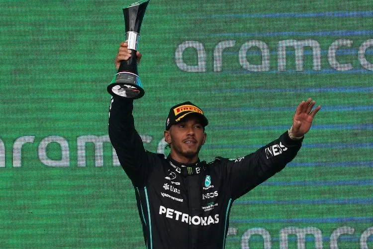 Hamilton se lamenta por no ganar GP de Estados Unidos