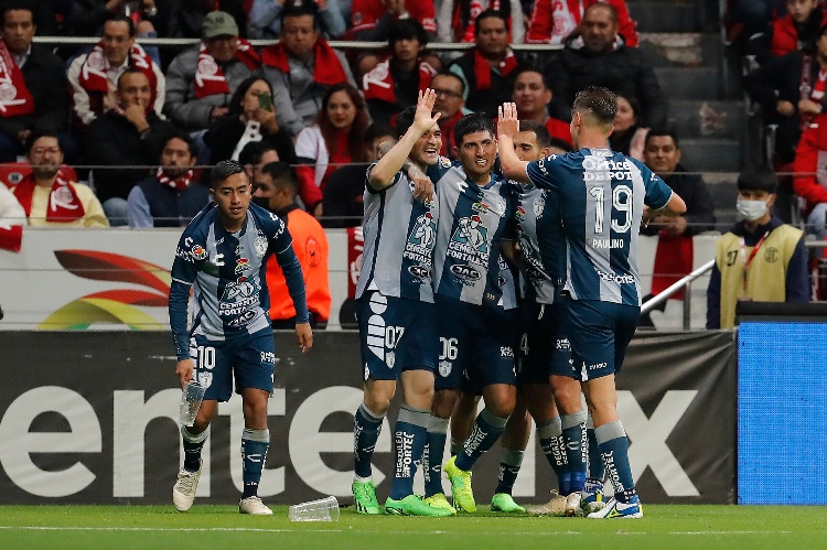 Pachuca humilla a Toluca y acaricia el título de Liga MX