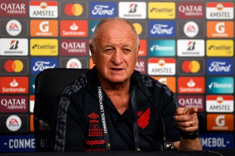 Scolari analiza la Final de la Copa Libertadores