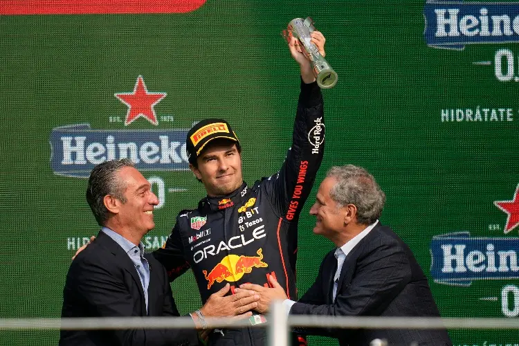 'Checo' Pérez se sube al podio del GP de México