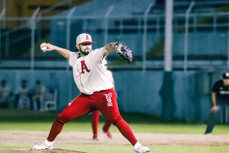 Julio Hernández guía a triunfo  a El Águila-Bravos en Poza Rica