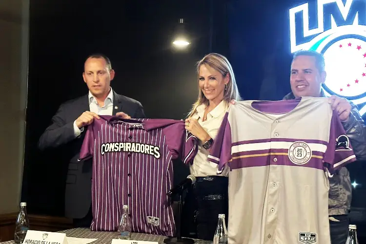 Nacen los Conspiradores de Querétaro en LMB