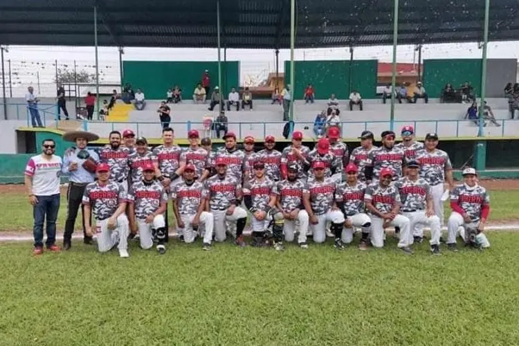 Diablos de El Palmar mantiene invicto en Liga Veracruzana