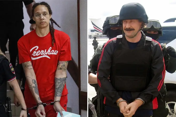 Basquetbolista deja prisión rusa tras intercambio de reos con USA