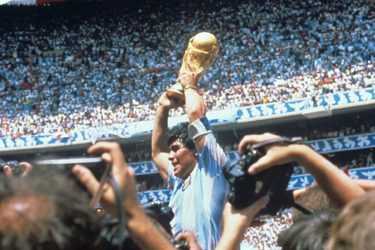 De Maradona en 1986 a Messi en 2022, así ha vivido Argentina 