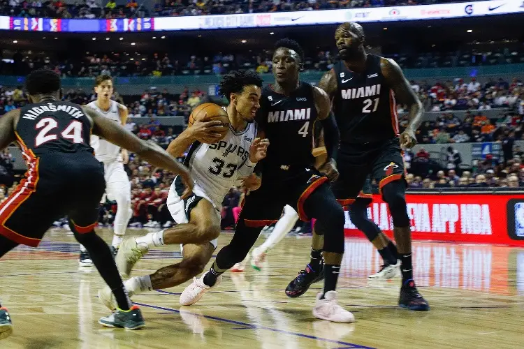 NBA: Miami Heat le pega a los Spurs en México