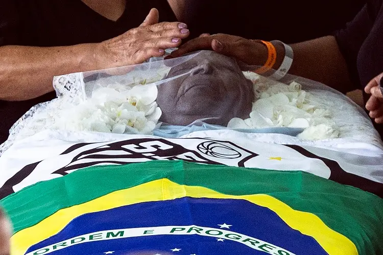 Presidente de Brasil, Lula da Silva acude al funeral de 'Pelé'