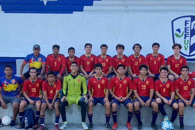 Club España invita a jóvenes a formar parte de sus filas