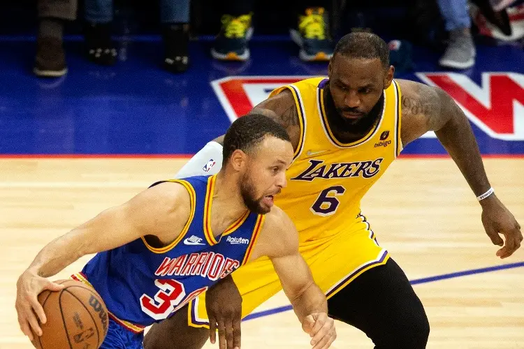 LeBron y Curry, quien más jerseys venden en la NBA