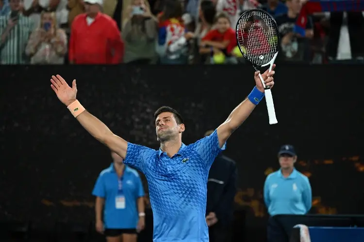 Djokovic se mete a los Octavos de Final del Australian Open 