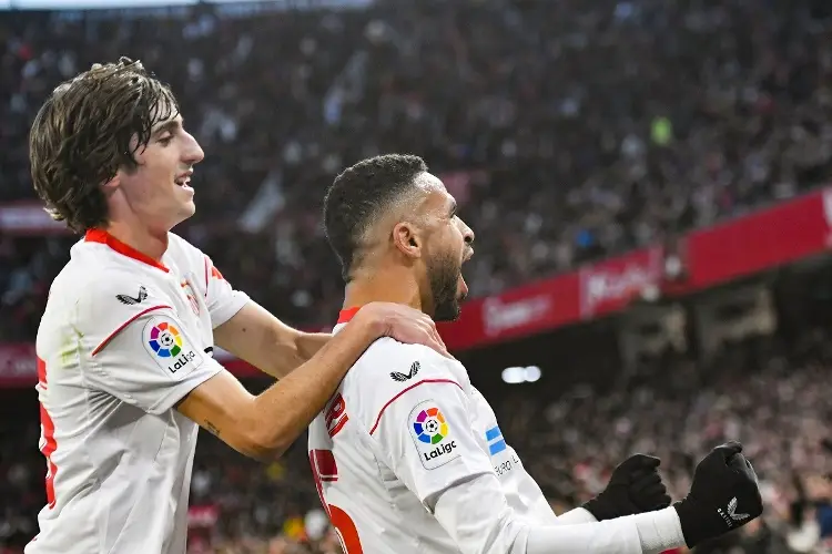 Sevilla fue más que el equipo del 'Vasco' Aguirre