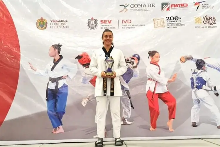 Veracruzana gana Oro en Nacional de Taekwondo 2023