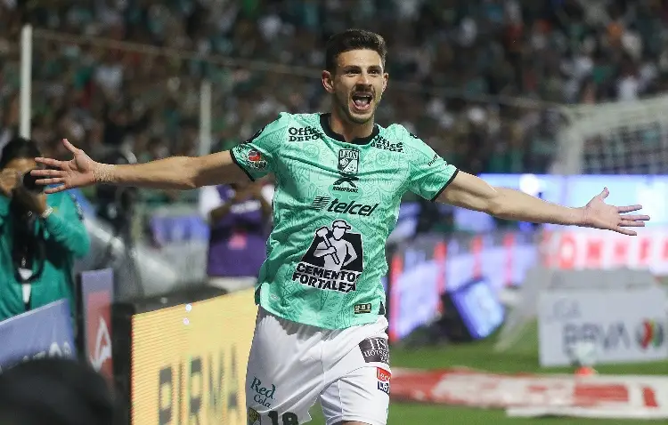 León doblega a Puebla en el reencuentro de Larcamón