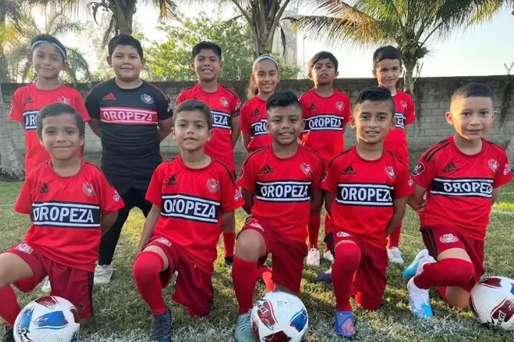 Selección Oropeza se enfrenta a Córdoba y Poza Rica en Estatal