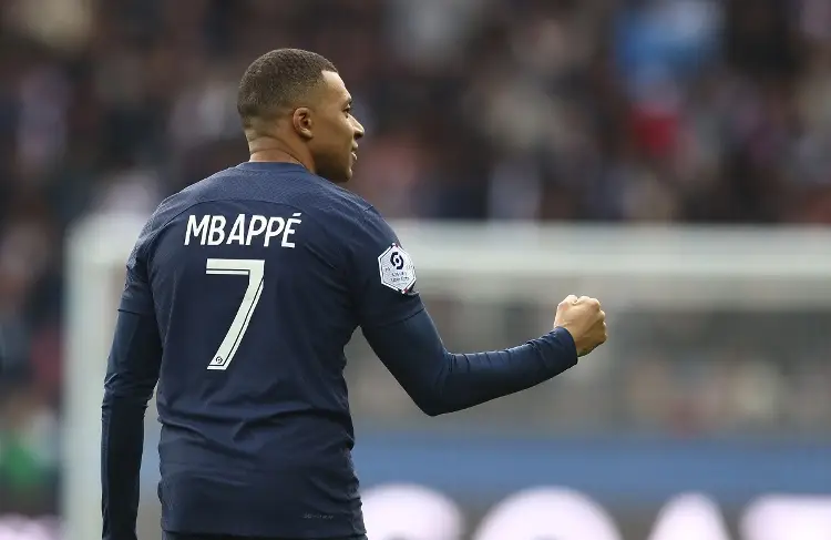 Mbappé, al asalto de otro récord goleador