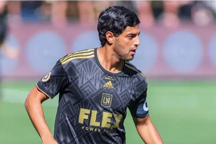 Carlos Vela anota y LAFC estrena su título con una victoria (VIDEO)