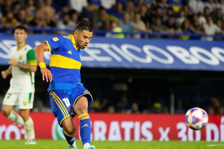 Boca y River buscan la punta en Argentina