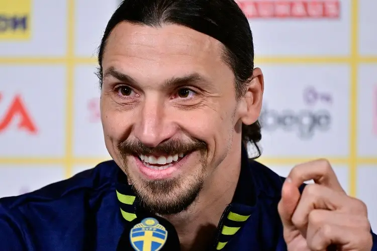  Zlatan regresa a la selección de Suecia