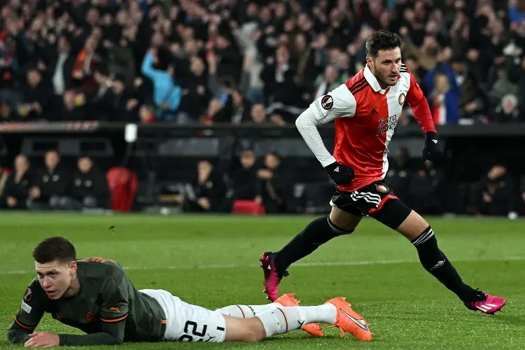 Santi Giménez y Feyenoord ya tienen rival en los Cuartos de Final de la Europa League