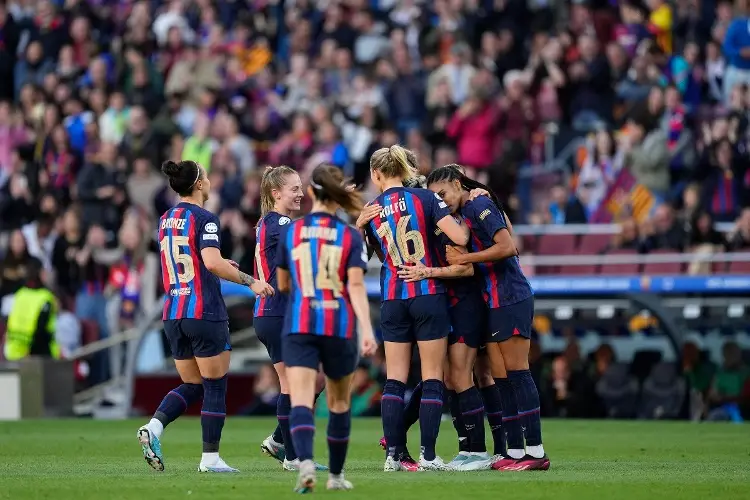 Barcelona golea y está en Semis de la Champions Femenil