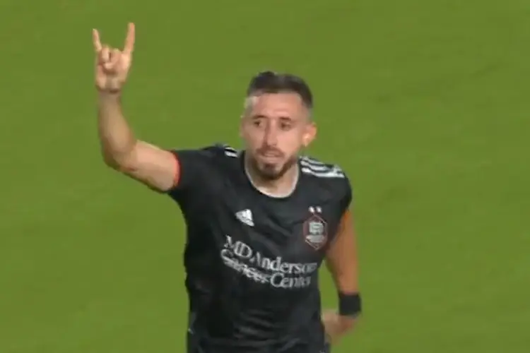 Héctor Herrera anota golazo y lo expulsan en la MLS (VIDEO)