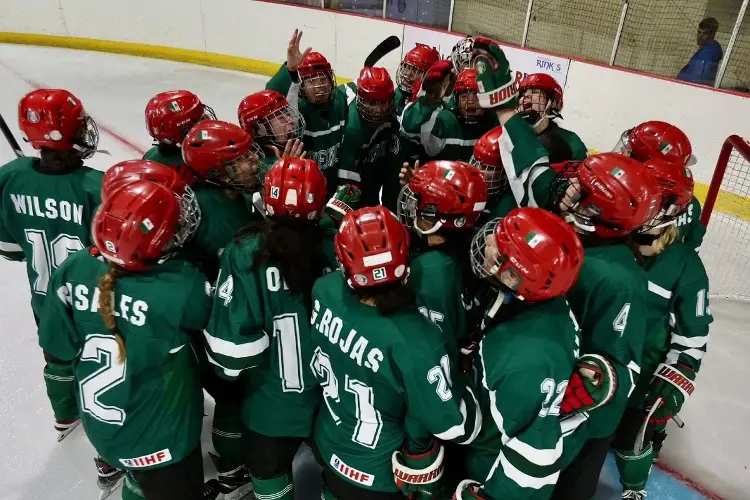 México hace historia en el Mundial de hockey sobre hielo femenil