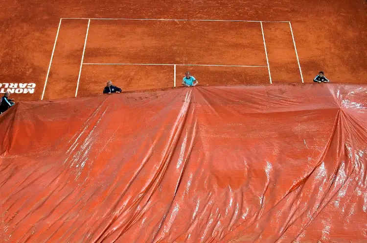 Lluvia detiene juego de Djokovic en Montecarlo