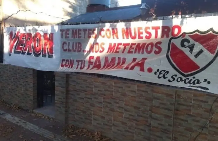 'Te metes con el club, nos metemos con tu familia': Amenazan a jugador en Argentina