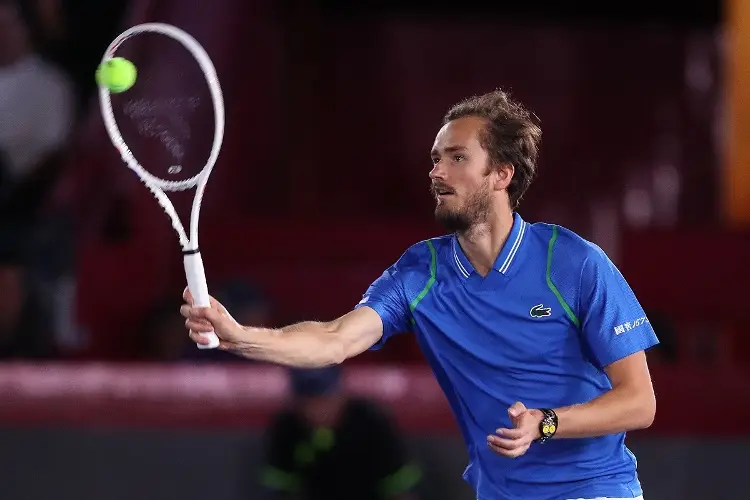 Medvedev supera a Zverev y avanza a Cuartos de Final en Montecarlo