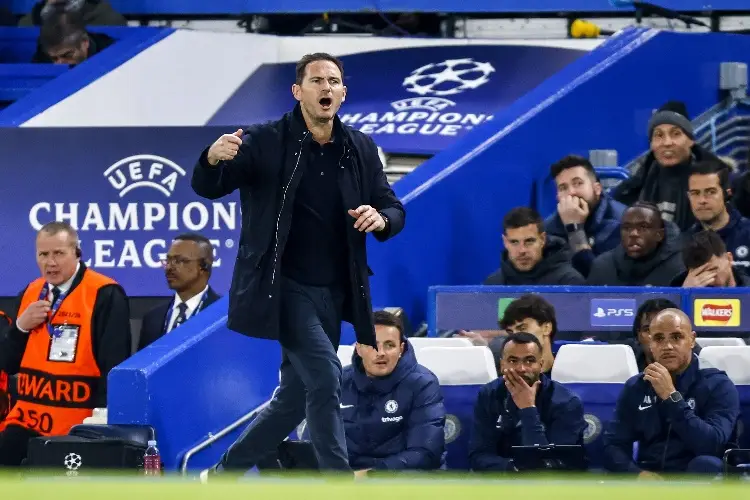 Lampard ve mejoría en el Chelsea pese a eliminación