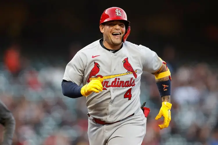 Yadier Molina dirigirá en Liga de Béisbol de Puerto Rico