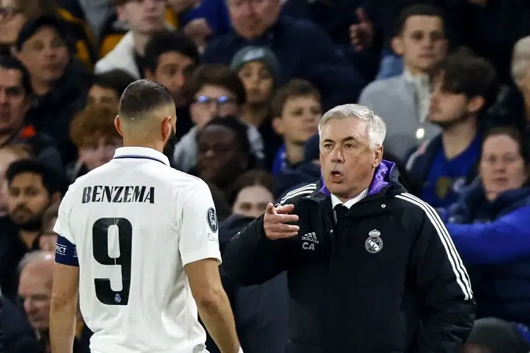 Ancelotti confiesa que Benzema estuvo molesto con él