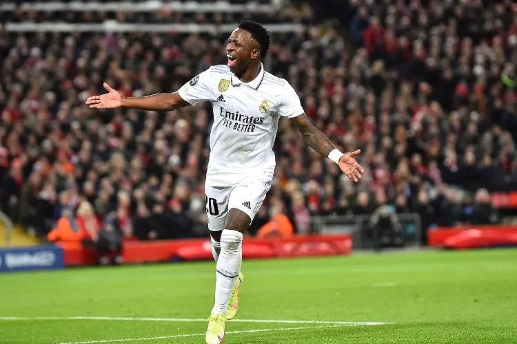 Ancelotti compara a Vinicius con Pelé y Maradona