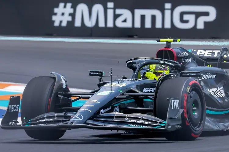 Lewis Hamilton es eliminado en la Q2 de Miami