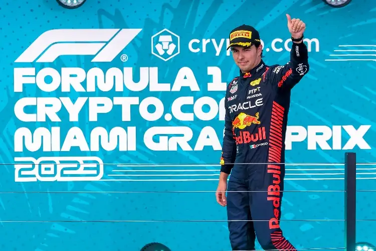 'Checo' explica por qué no pudo vencer a Verstappen