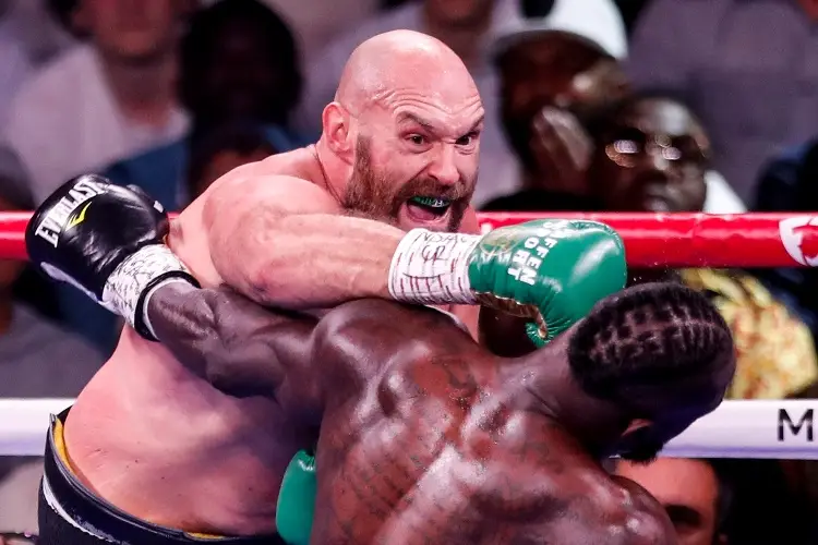 Tyson Fury se declara listo para volver a boxear