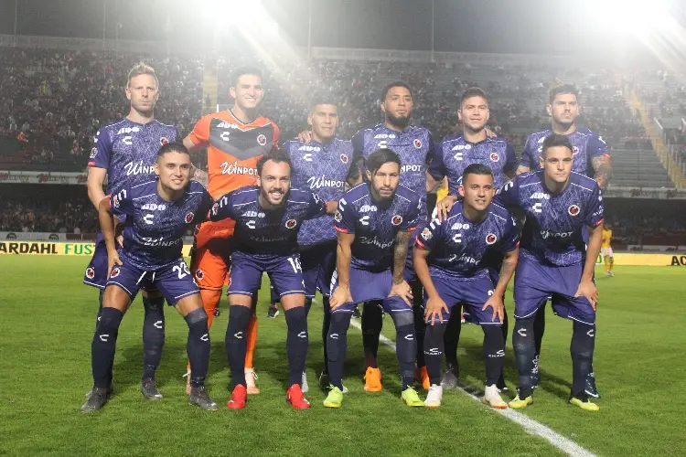 La FMF dice que de su dinero, le está pagando a los jugadores del Tiburón
