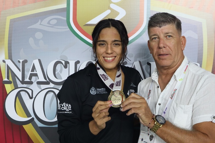 Veracruz gana más medallas de oro en natación de los Nacionales Conade 