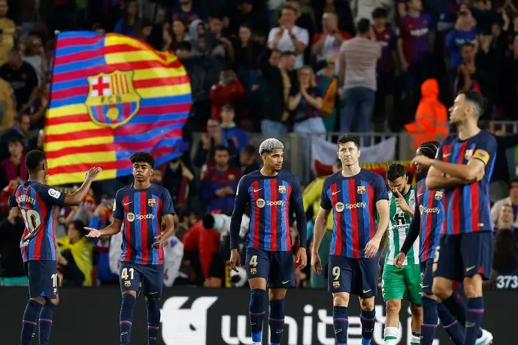 Barcelona podría quedar fuera de la próxima Champions por caso Negreira