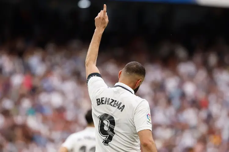 Benzema pide al Real Madrid una despedida íntima