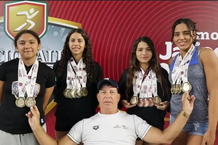 Resalta Asociación de Natación de  Veracruz actuación en Nacionales Conade