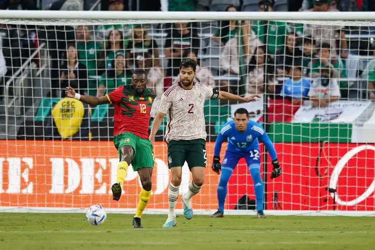 El garrafal error de Malagón que le costó un gol al Tri (VIDEO)