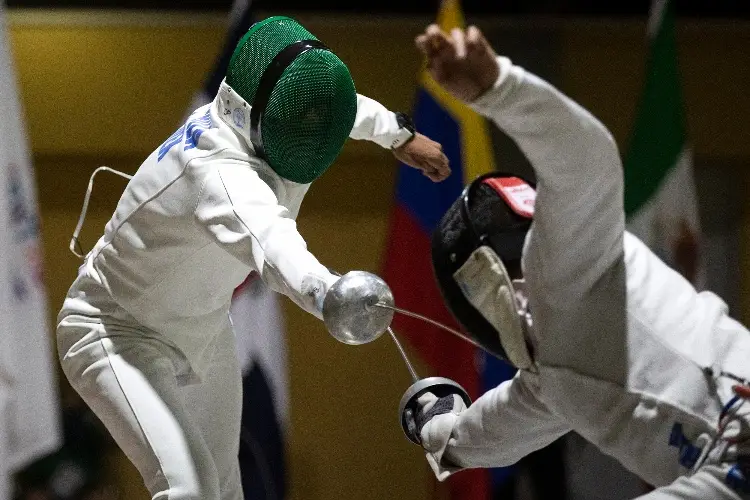 Mexicano Duilio Carrillo lidera pentatlón moderno en Juegos Centroamericanos